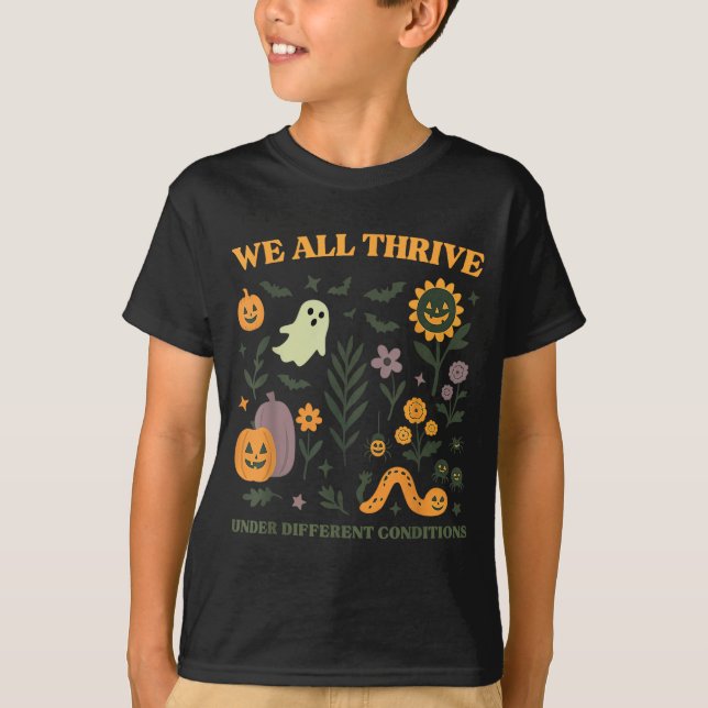 Trivs under olika förhållanden SPED Halloween T Shirt (Framsida)