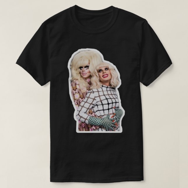 Trixie och Katya Couple Pose Classic T-Shirt (Design framsida)