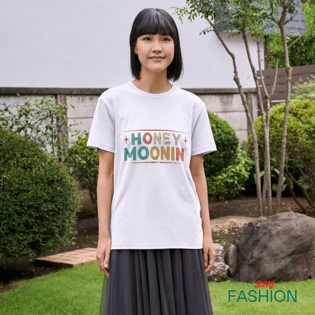 TRIXIE Retro 70-tals Bröllopstema Honeymoonin' Bru T Shirt (#zazzlefinds)