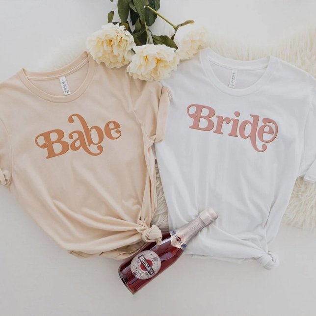 TRIXIE Retro 70's Thmet Groovy Babe Bachelorette T Shirt (Skapare uppladdad)