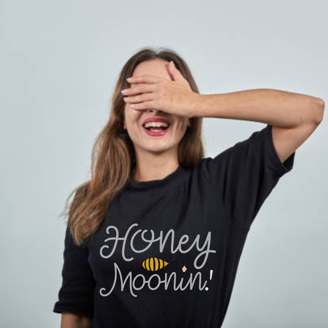 TRIXIE Retro 70's Thmet Honeymoonin'Bride T Shirt (Skapare uppladdad)