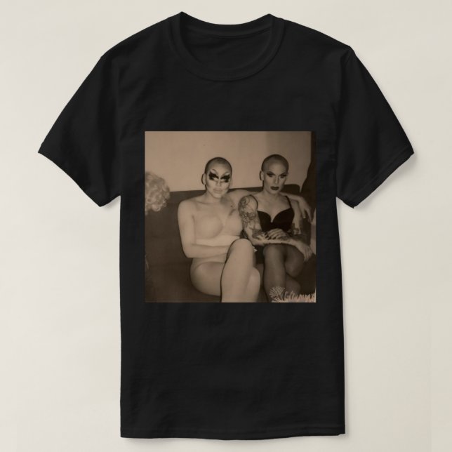 TrixieampKatyaBehindtheScenes T Shirt (Design framsida)