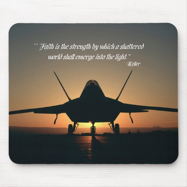 Tro är styrkan vid som en splittrad värld s musmatta (Framsidan)