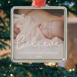 Tro Baby under den första julklappen Photo Julgransprydnad Metall