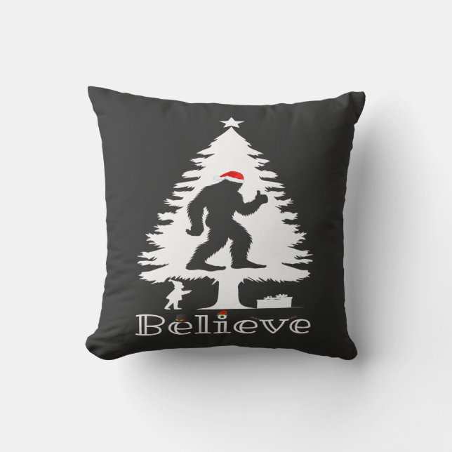 Tro Bigfoot Cryptozoology Julgran Kudde (Framsida)