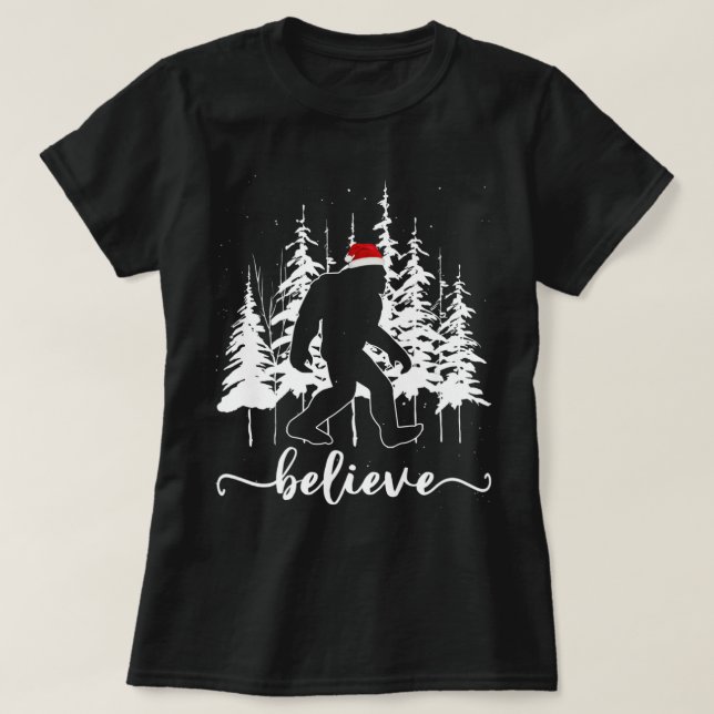 Tro Bigfoot Light Santa Squatch Julgran T Shirt (Design framsida)