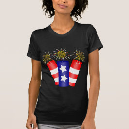 Tro of Firecrackers för 4 juli T-Shirt