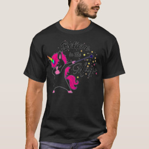 Tro på den magiska dabben Unicorn-trollen T Shirt