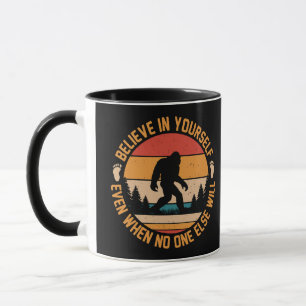 Tro på din egen Bigfoot Black Mugg