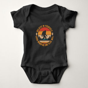 Tro på din egen Bigfoot Black T Shirt