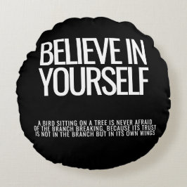 Tro på din inspirationsplan rund kudde