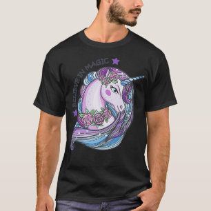 Tro på en magisk, söt mytisk majshäst t shirt