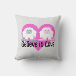 Tro på Kärlek! Cute Yetis Kudde