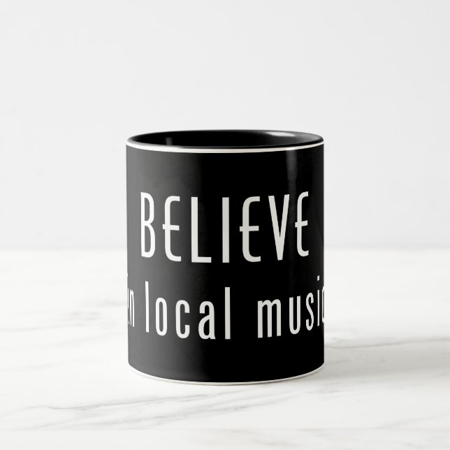 Tro på lokal musik Två-Tonad mugg (Center)