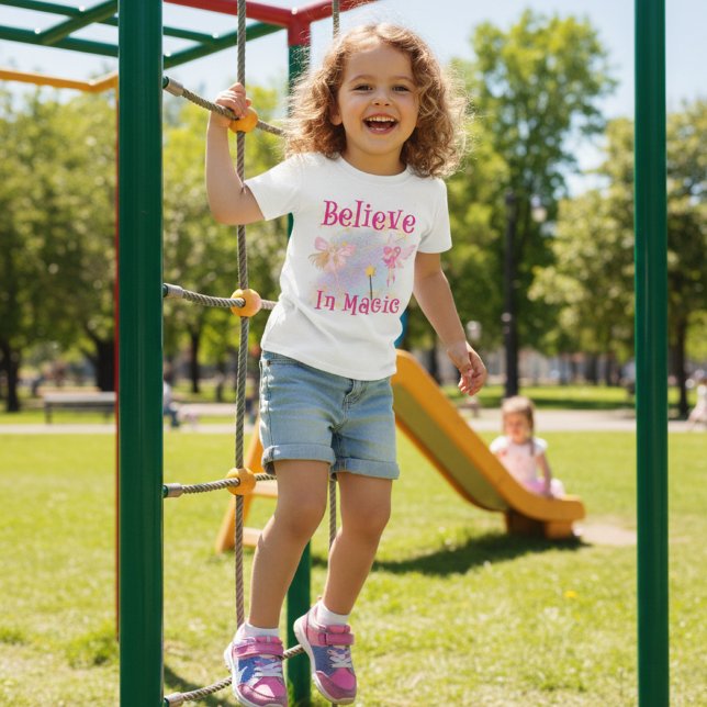 Tro på Magic T-Shirt (Skapare uppladdad)