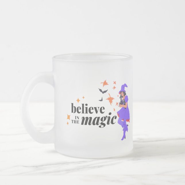 Tro på Magic Witch Halloween Frostad Glasmugg (Vänster)