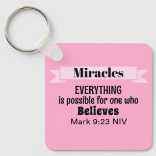 Tro på Miracles Bible Verse Rosa Christian Nyckelring