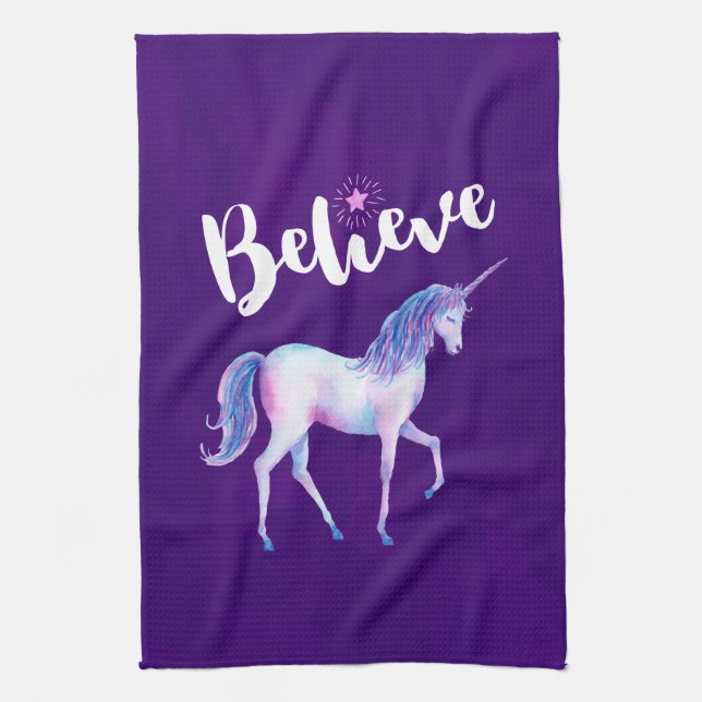 Tro på Unicorn i pastellfärgerna Kökshandduk (Vertikal)