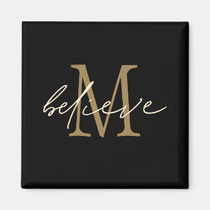 Tro skript Guld Monogram Initial Black Magnet