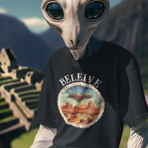 Tro UFO Rymdskepp Grunge T Shirt