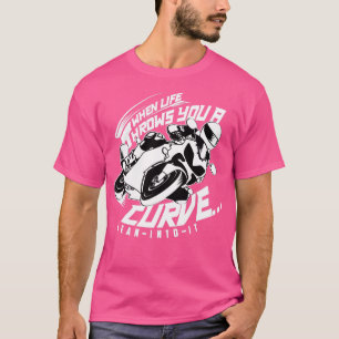 Tröck när livet höjer en kurvlö till den t shirt