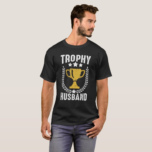 TrofémakeTshirt T Shirt (Hel framsida)