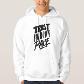 Tröja med motiverande typografi: Lita på din egen Hoodie