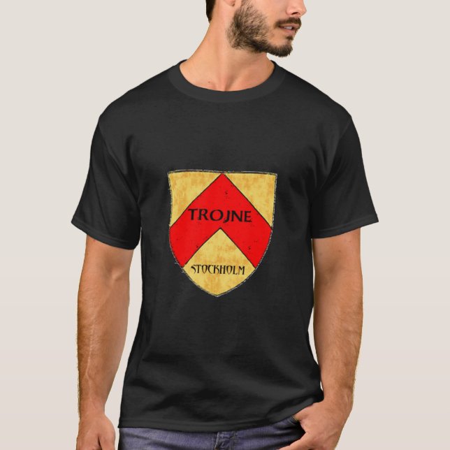 trojneshield tee (Framsida)