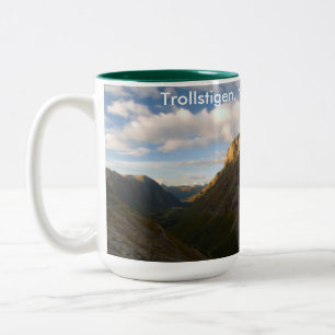 trollstigen norge Två-Tonad mugg