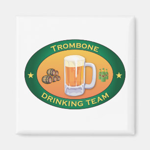 Trombone som dricker laget magnet
