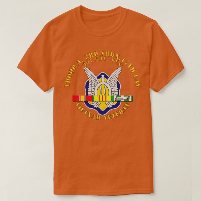Troop A 3rd Sqdn 17th Cavalry w SVC Ribbon V3 T Shirt (Design framsida)