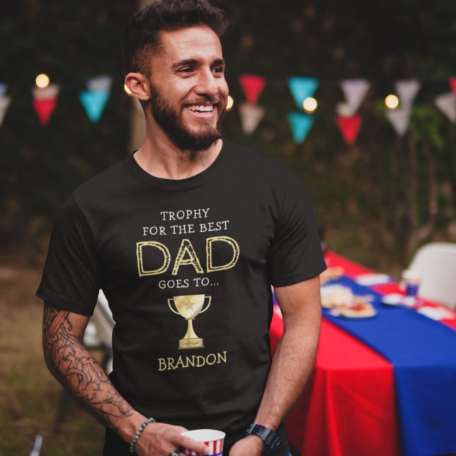 Trophy Best Dad T-Shirt (Skapare uppladdad)