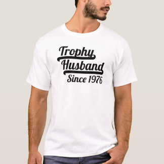 Trophy Make sedan 1976 T Shirt