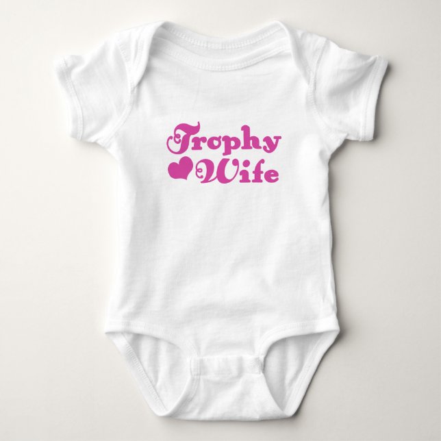 Trophy Wife T Shirt (Framsida)