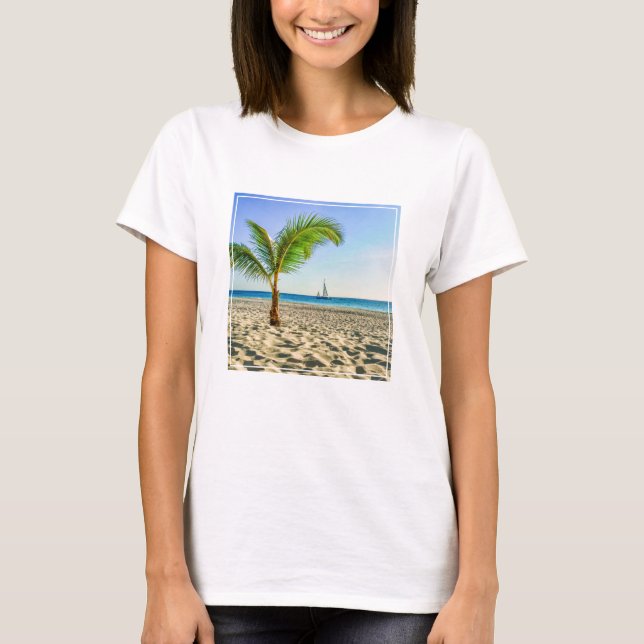 Tropical Beaches | Sailboat, Palm Tree, Aruba T Shirt (Framsida)