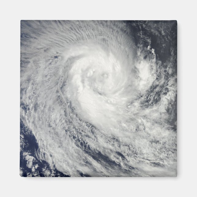 Tropical Cyclone Imani Magnet (Framsidan)
