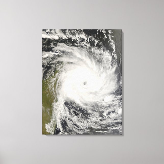 Tropical Cyclone Ivan over Madagascar Canvastryck (Framsida)