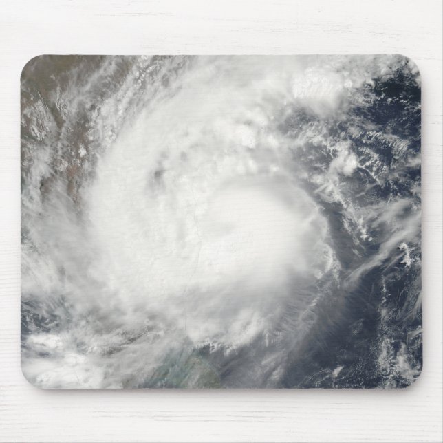 Tropical Cyclone Laila Musmatta (Framsidan)