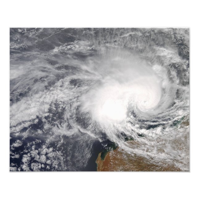 Tropical Cyclone Nicholas off Australia Fototryck (Framsidan)