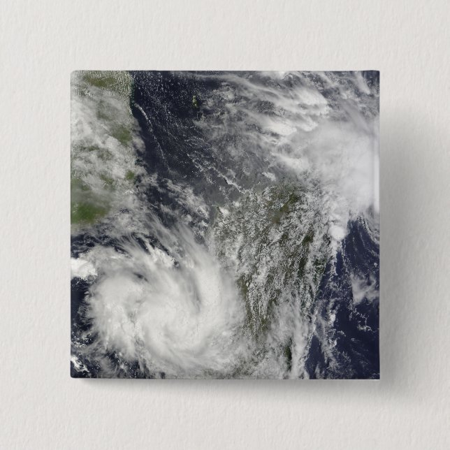 Tropical Cyclones Eric och Fanele Knapp (Framsida)