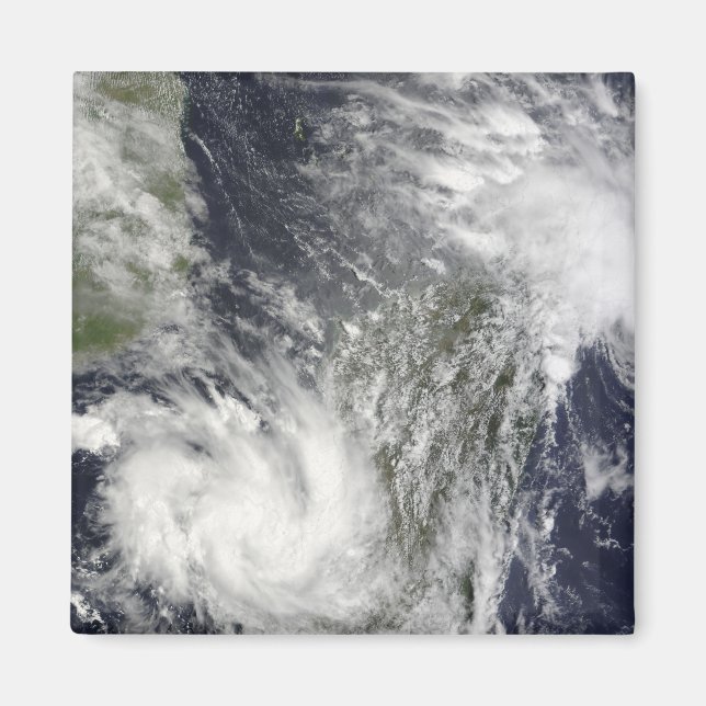 Tropical Cyclones Eric och Fanele Magnet (Framsidan)