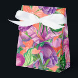 Tropical Hawaiian Flowers Mönster Presentaskar<br><div class="desc">Elegant Tropical Flowers mönster föredrar lådor med alla dina favorittropisk blommor som hibiscus,  jasmine,  paradisfågelfågel,  plumeria,  banans löv och tropiska löv. Fetstig rosa,  magenta och lila! Perfekt för party,  luau,  bröllop eller andra lyxevenemang. Kontakta oss på cedarandstring@gmail.com om du behöver hjälp med designen eller matchande produkter.</div>
