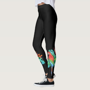 Tropical Macaw Parrot på Black Leggings