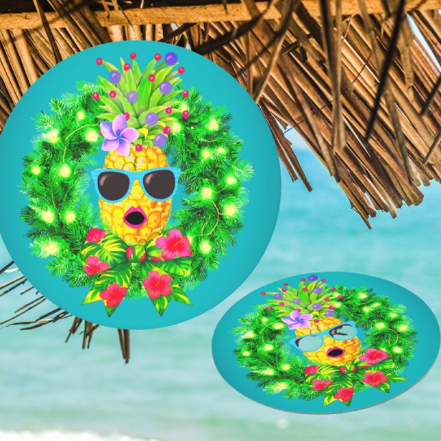 Tropical Sassy Singing Lady Pineapple  Underlägg Papper Rund (Paper coasters for your tropical Christmas party!)