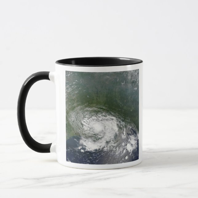 Tropical Storm Bertha Mugg (Vänster)