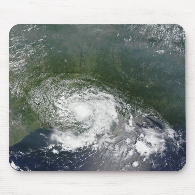 Tropical Storm Bertha Musmatta (Framsidan)