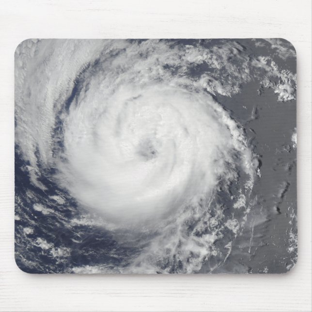 Tropical Storm Guillermo Musmatta (Framsidan)