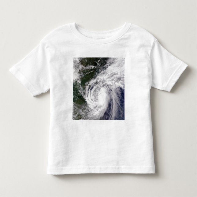 Tropical Storm Mekkhala T-shirt (Framsida)