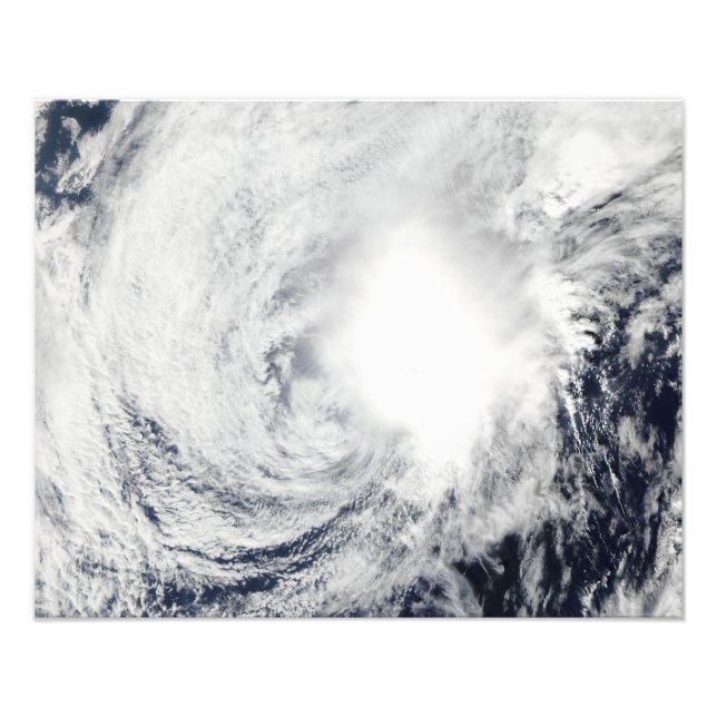 Tropical Storm Nida sydost om Kadena Fototryck (Framsidan)