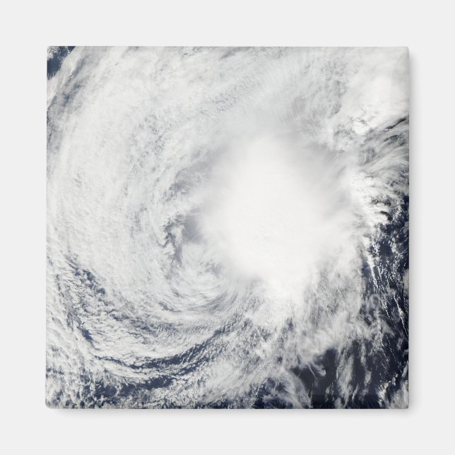 Tropical Storm Nida sydost om Kadena Magnet (Framsidan)